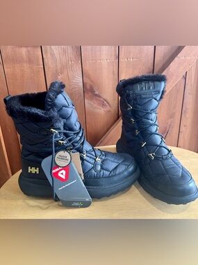 Helly Hansen Willeta 2 HT Winter Boot (Women's)  9.5 wide